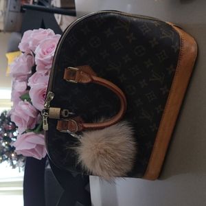 Louis Vuitton Alma PM